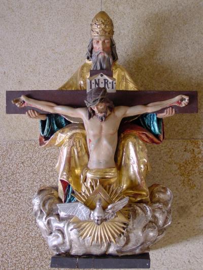 Dreifaltigkeisstatue
