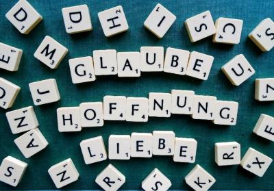 Glaube-Liebe-Hoffnung (c) pfarrbriefservice.de Glaube-Liebe-Hoffnung