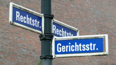 Recht (c) pfarrbriefservice.de Recht