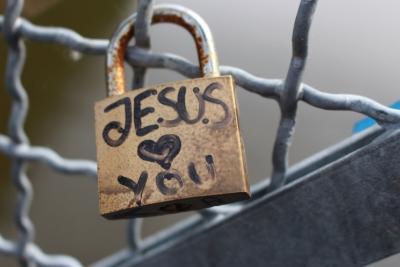 Schloss_Jesus liebt dich (c) pfarrbriefservice.de Schloss_Jesus liebt dich
