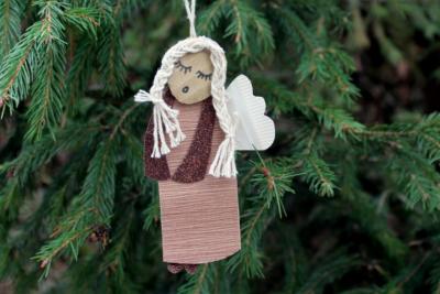 Tannenbaumschmuck_Engel (c) pfarrbriefservice.de Tannenbaumschmuck_Engel