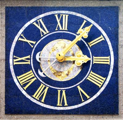 Uhr (c) by_martha_gahbauer_pfarrbriefservice.de Uhr